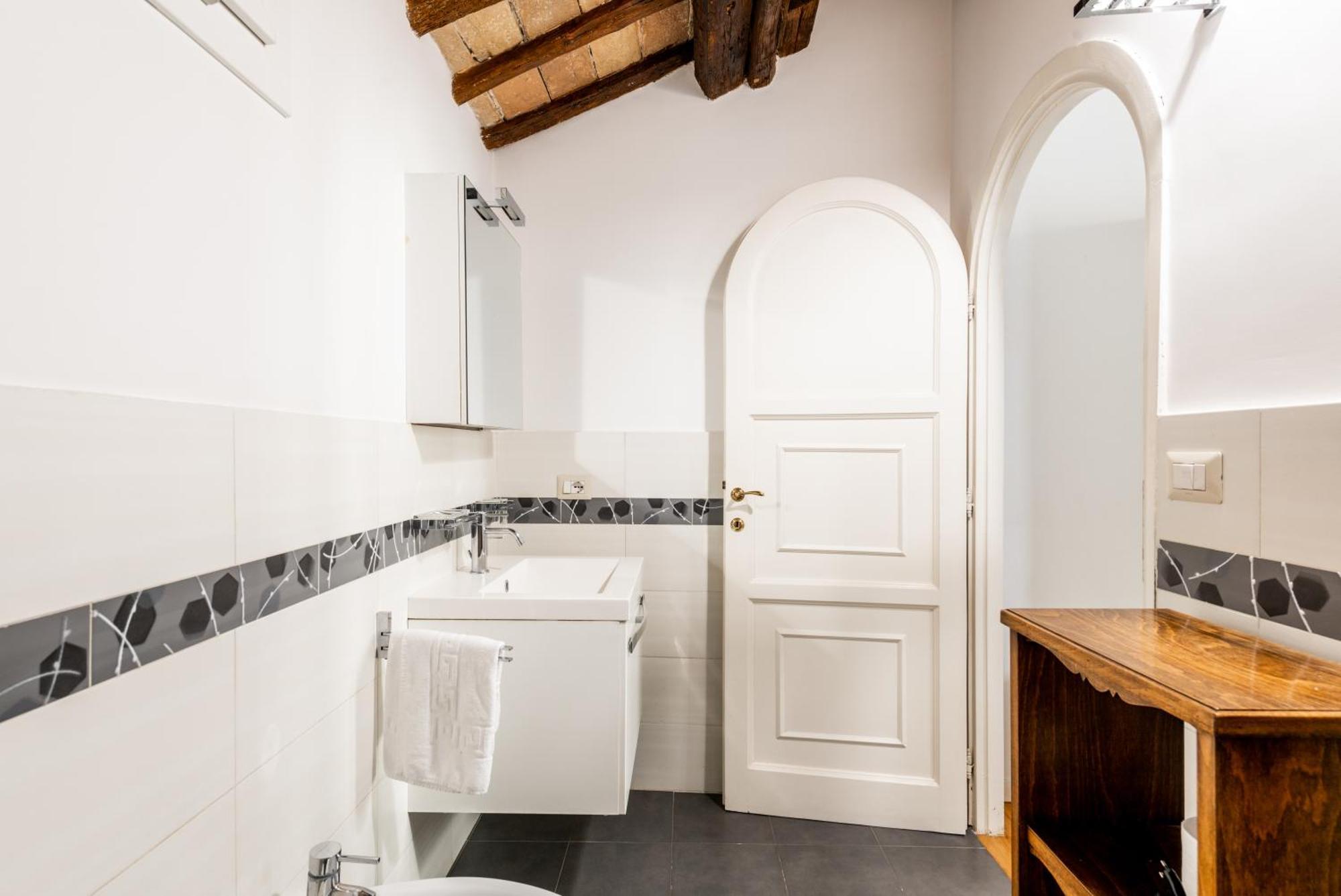 Pavone Centre Romantic Apartment Eksteriør billede
